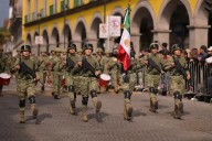 Xalapa conmemora el 215 aniversario de la Independencia con Desfile Cívico