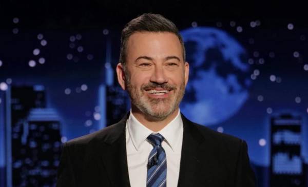Sepultan el deseo de Trump de censurar a Jimmy Kimmel, que vuelve a la TV
