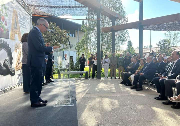 Javier Iglesias: «Volvemos a contar con la mejor Exposición Internacional de Ganado»
