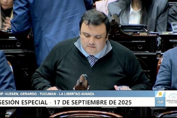 El violento discurso del diputado libertario que acusó de "atorrantes y golpistas" a los rectores universitarios