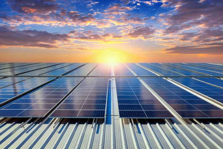 El calor siempre fue el enemigo de la energía solar. Un nuevo estudio dice que será su mejor aliado