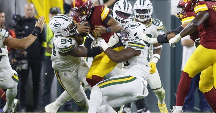 Commanders' offense sluggish in Thursday night loss at Green Bay