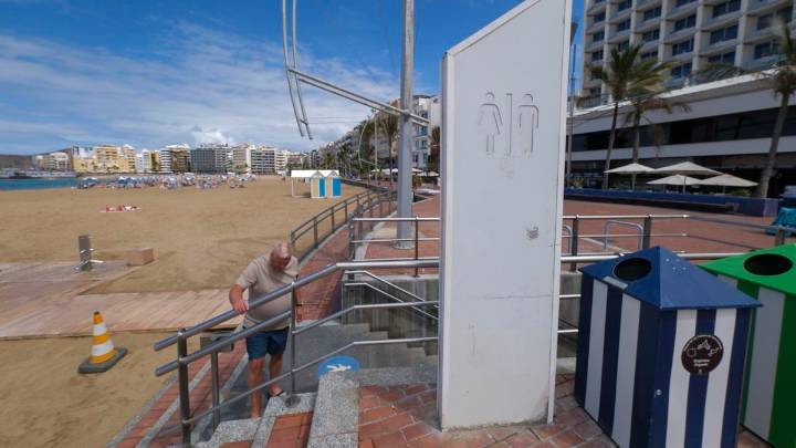 Humedades, inseguridad y falta de personal, las denuncias de los trabajadores de los balnearios de Las Canteras