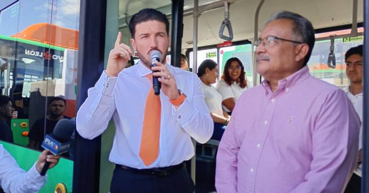 Será en octubre cuando se complete flota de 4 mil camiones en NL