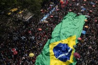 Los brasileños salen a la calle a manifestarse contra la ley de blindaje a políticos y la posible amnistía a Bolsonaro