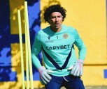 Memo Ochoa inicia un nuevo calvario