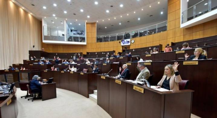 La Legislatura neuquina repudió el veto presidencial a la ley de financiamiento universitario