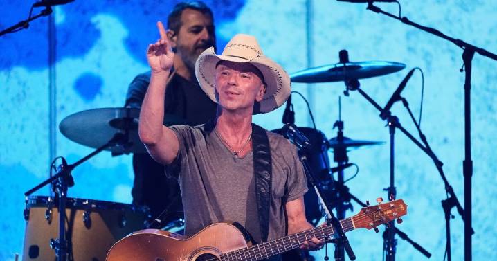 Country Star Kenny Chesney to headline Miami Book Fair, discussing debut memoir