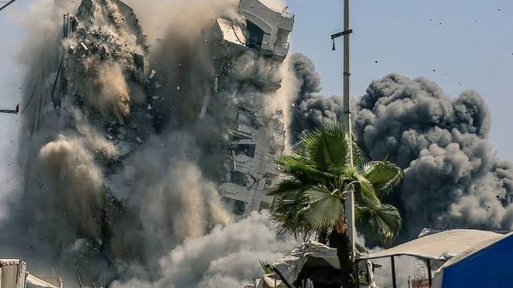 Israel destruyó edificios en Gaza que había intimado a "desalojar en forma urgente"