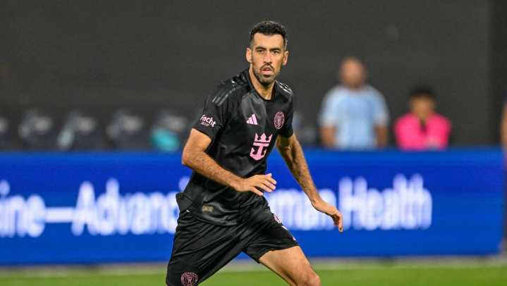 Busquets anuncia su retiro del futbol al acabar la temporada