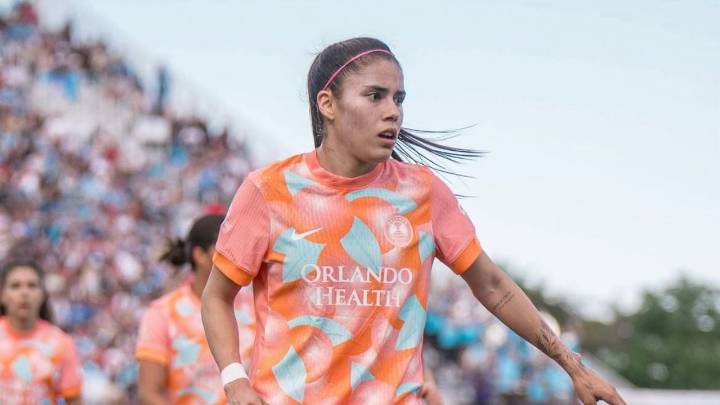 Jacqueline Ovalle: “Más que presión por mi fichaje es responsabilidad conmigo misma y con el club”