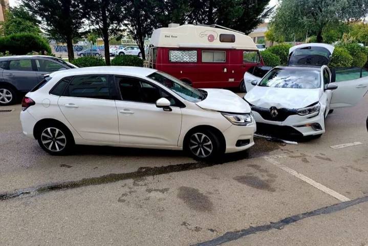 Detenido por darse a la fuga con un coche robado