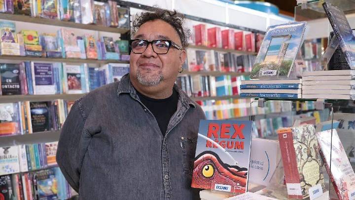 Rex Régum, novela gráfica que narra la vida de un T