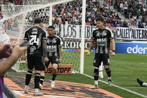 Cómo ver en vivo Central Córdoba vs Tigre: horario y formaciones
