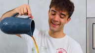 Diego Domínguez, cocinero, revela su truco para que la comida de los restaurantes sepa mejor que en casa