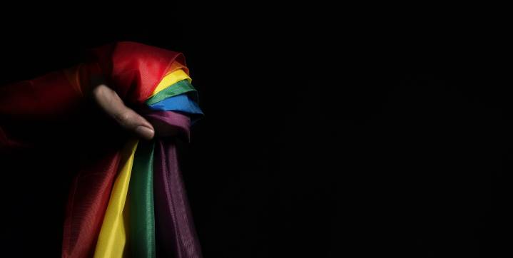 Los empleados federales transgénero dicen que enfrentan miedo y discriminación