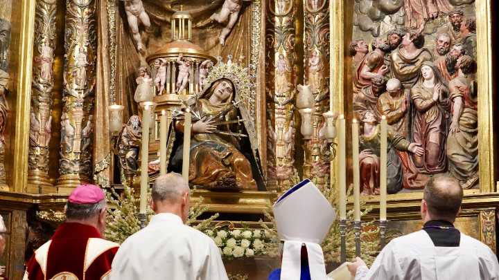 Nuestra Señora de los Dolores protagoniza la quinta coronación canónica en la historia de la Diócesis de Astorga