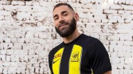 Mourinho llama a Benzema para que fiche por el Benfica