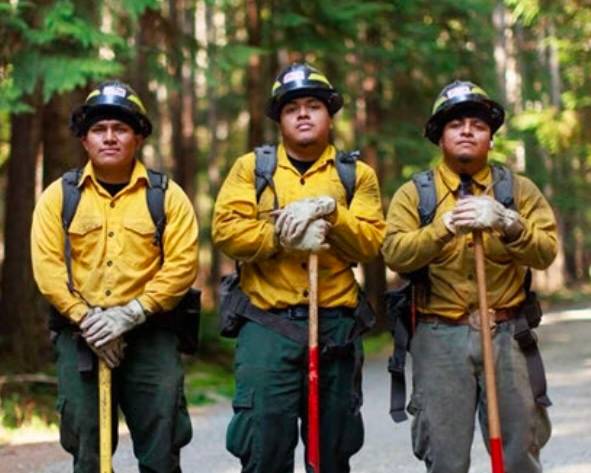 Keizer wildland firefighter contesting immigration detention
