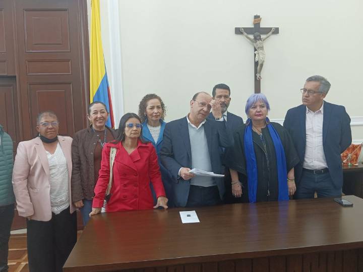 Claves de la última tributaria de Petro, la más grande de la historia