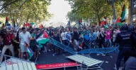 Alberto Ñúñez Feijóo culpa al Gobierno de "permitir e inducir" las protestas propalestinas que han cancelado la Vuelta a España
