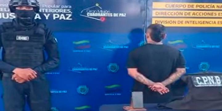 Detenido falso funcionario policial
