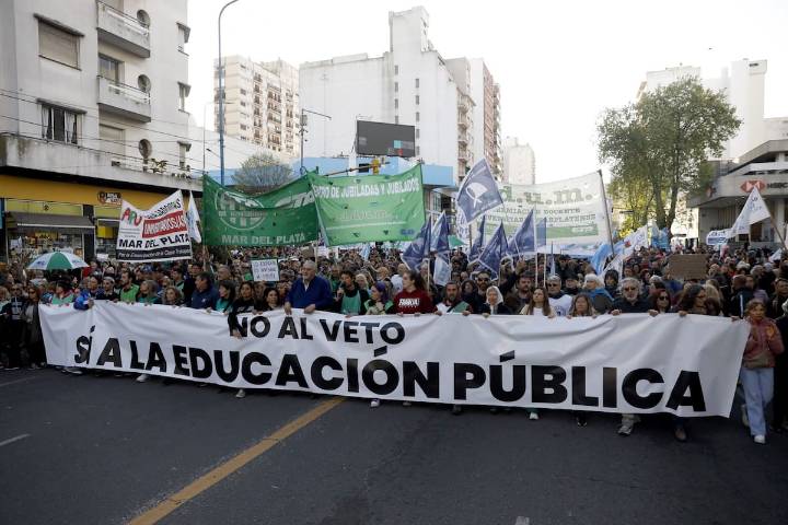 Se vence el plazo. Tras el revés electoral, autoridades de la UBA piden a Milei que no vete el financiamiento universitario