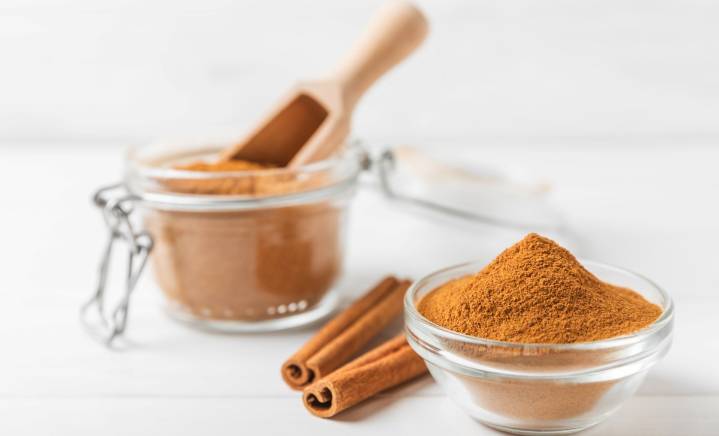 FDA ordena retirar del mercado 12 marcas de canela por altos niveles de plomo