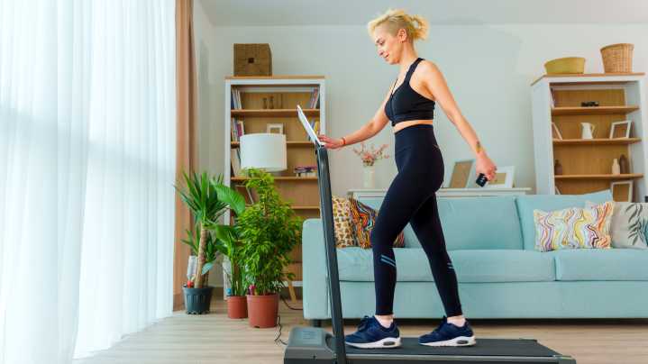 I did a 10-minute incline walk every day for two weeks and my energy levels skyrocketed