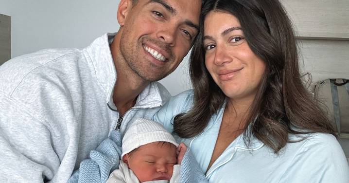Purple Wiggle interview: John Pearce shares how he supported his wife Jessie Adamo Pearce through her tough first pregnancy