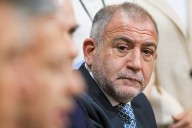 Luis Juez le reclamó llorando a Milei que le pidan perdón tras el ataque de los trolls por su voto contra el veto en discapacidad