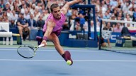 El ritmo de Alcaraz es demasiado hasta para Djokovic, al que derrota en las semifinales del US Open