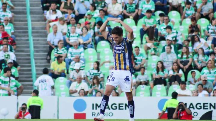 Atlético de San Luis golea 4-1 a Santos Laguna en Torreón