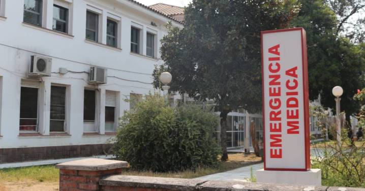 Discutió con un hombre y fue apuñado en el cuello