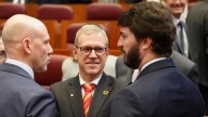 El ex consejero de VOX Veganzones afirma ahora que las Cortes de Castilla y León "son un chiringuito"