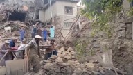 Un devastador terremoto dejó al menos 900 muertos y miles de heridos en Afganistán