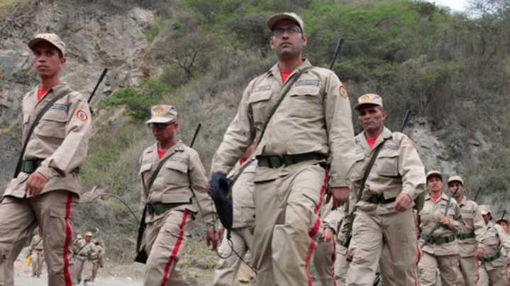 Hinterlaces: Dos de cada tres venezolanos valoran positivamente a la Milicia Bolivariana