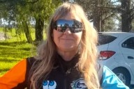 Una mujer de 52 años saltó desde una avioneta, no se le abrió el paracaídas y murió tras impactar contra el suelo