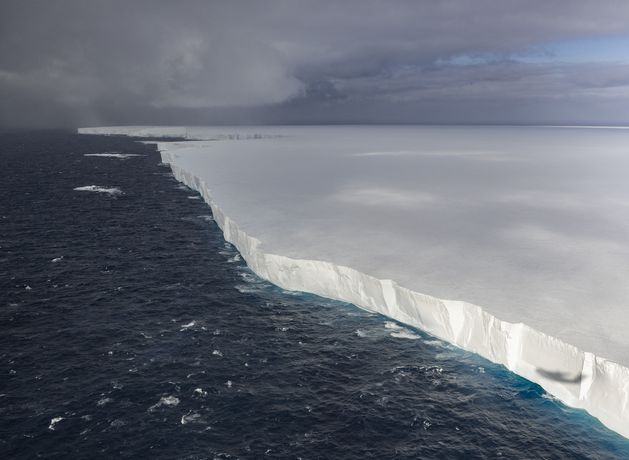 Iceberg that was once world’s largest to melt away within weeks