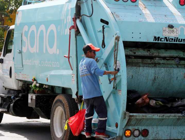 Suspensión de servicios en Mérida por fiestas patrias
