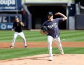 Yankees vs. Red Sox Game 1 prediction: MLB wild-card odds, picks, best bets Tuesday