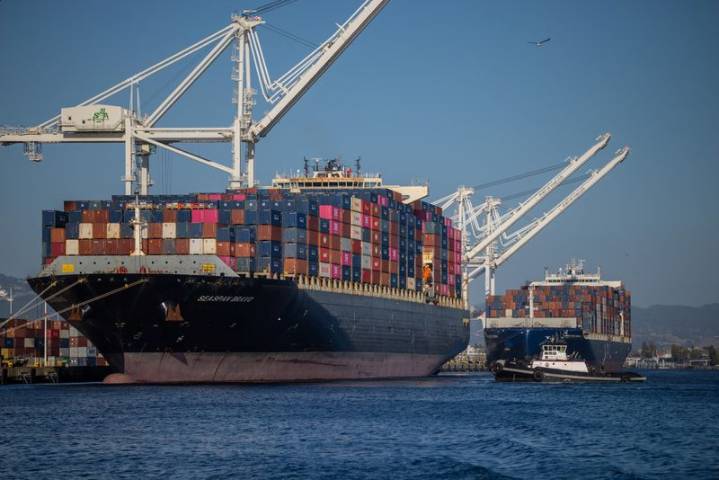 Unions push US lawmakers to pass SHIPS Act to secure shipbuilding funding
