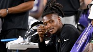 DeAndre Hopkins one-handed TD catch gives Ravens 34