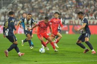 La U de Chile vuelve a pecar de su falta de gol: Alianza Lima le saca un empate pese a jugar media hora con 10 hombres