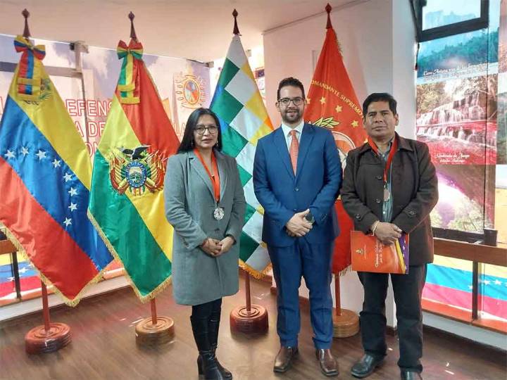 Presentan a nuevo agregado de Defensa de Venezuela en Bolivia