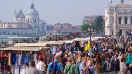 Cómo planear un viaje que no contribuya al 'overtourism'