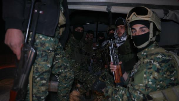 Siria retira las armas pesadas del sur del país, afirma un mando militar