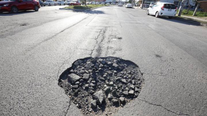 Diputados de NL piden a alcaldes priorizar movilidad y baches