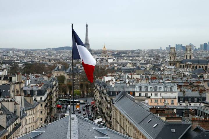Fitch downgrades crisis-strained France