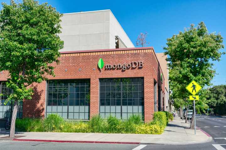 MongoDB Stock: A Speculative Buy With Growth Potential (NASDAQ:MDB)